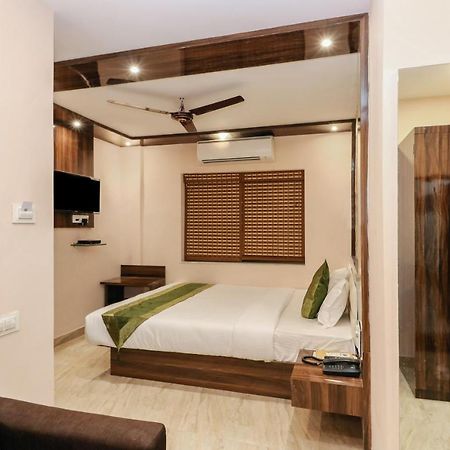 Treebo Trend Imperio Hotel Kolkata Exterior photo