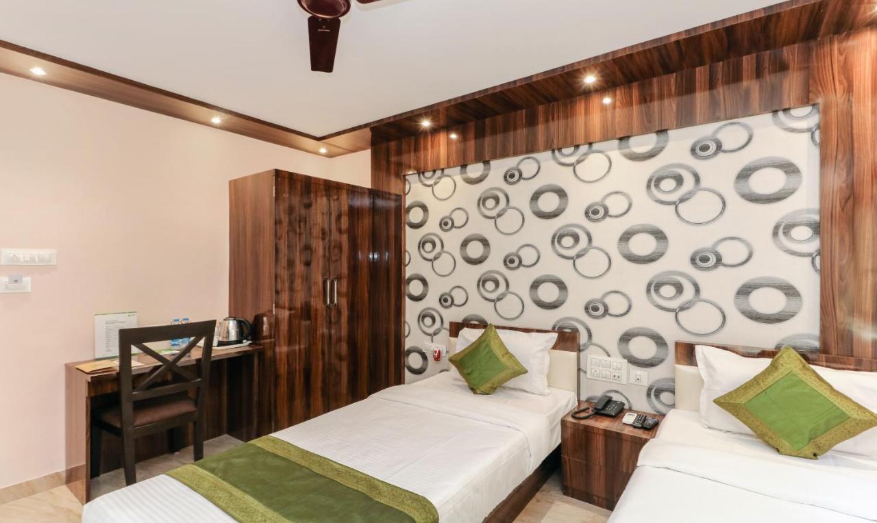 Treebo Trend Imperio Hotel Kolkata Exterior photo